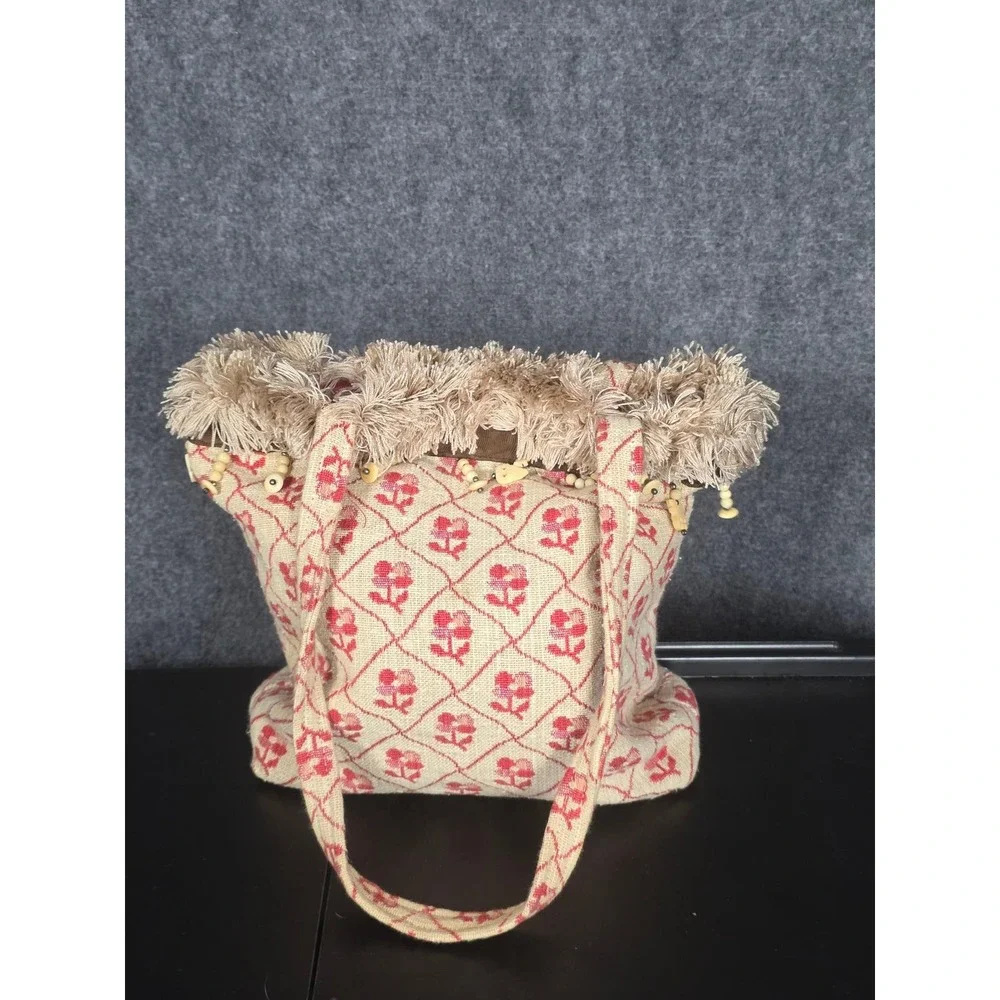 VTG Floral Tapestry Tote Bag Faux Fur Trim Wooden Beads Unique Purse Cottagecore